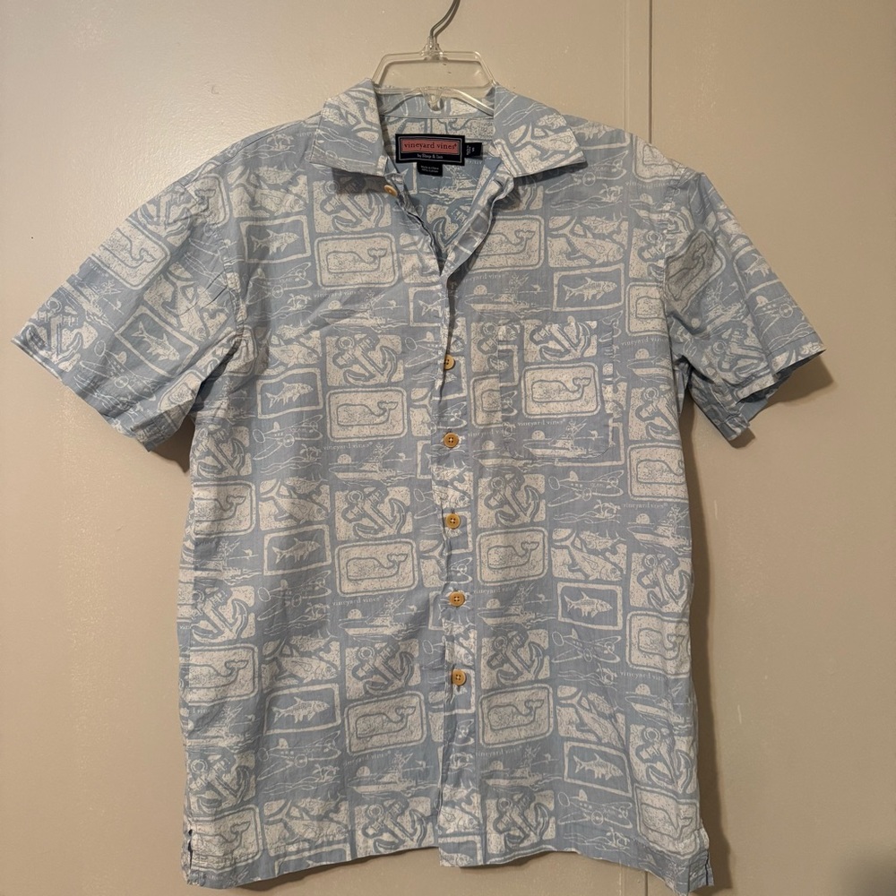 Vineyard‎ Vines Hawaiian Theme Button Down Shirt